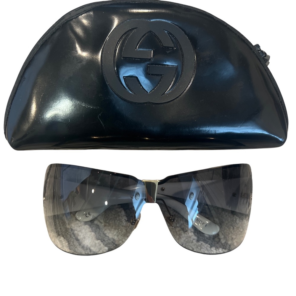 Gucci white  and gold Sunglasses with Logo Case